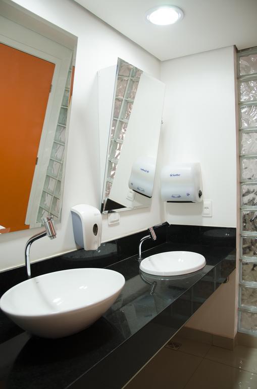 Semprehotel Tres Lagoas Luaran gambar